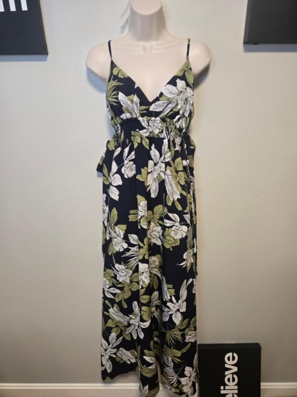 Pinch Na Y Floral V-Neck Spaghetti Strap Maxi Dress